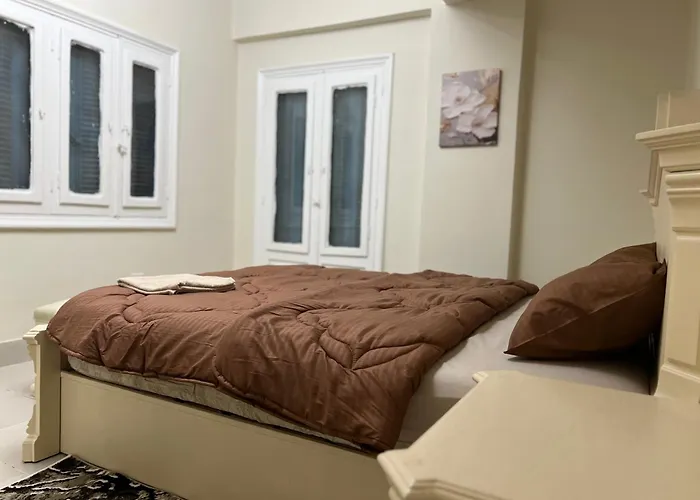 2 Bedroom Minutes Away From Nile Y3